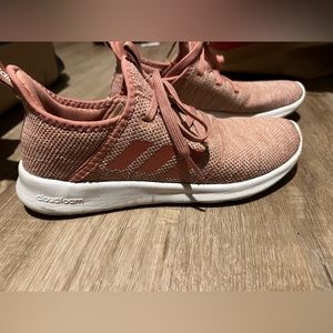 Adidas pink cloudfoam